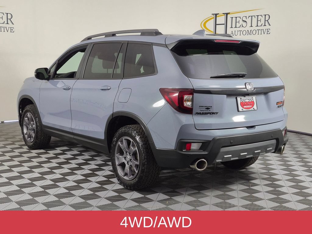 Used 2024 Honda Passport TrailSport image 5
