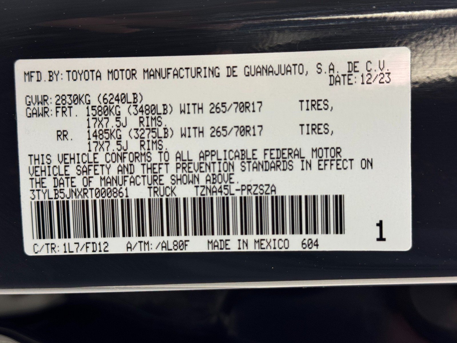 Used 2024 Toyota Tacoma TRD Off-Road w/ TRD Off Road Upgrade Package AWD/4WD image 48