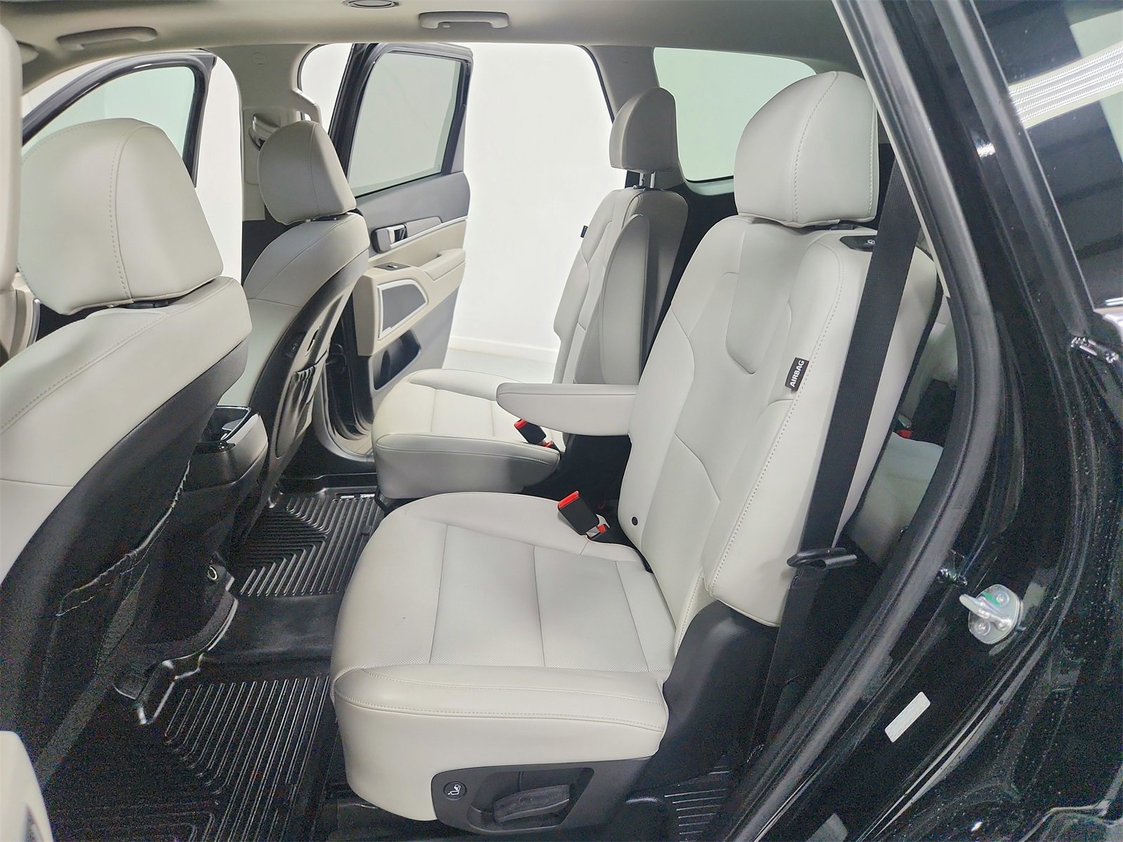 Used 2024 Kia Telluride S w/ S Sunroof Package image 34