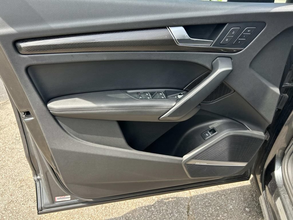 Used 2018 Audi SQ5 Prestige AWD/4WD image 20