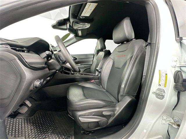 Used 2024 Jeep Compass Trailhawk image 16