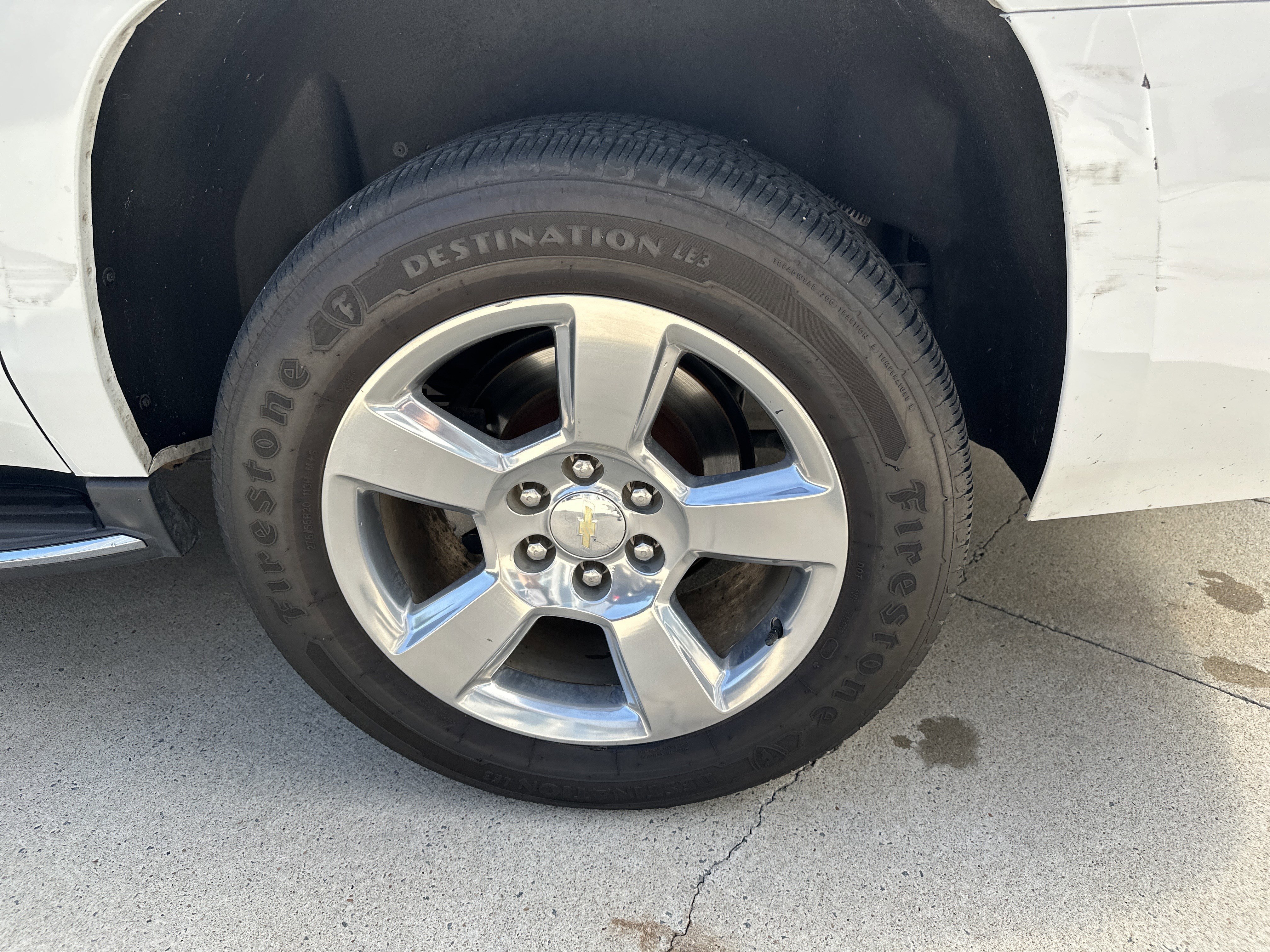 Used 2018 Chevrolet Suburban Premier RWD image 40