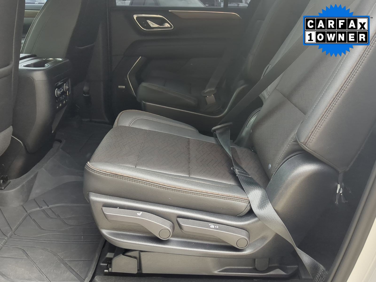 Used 2023 Chevrolet Suburban High Country image 23