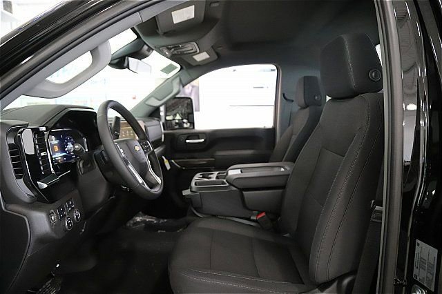 New 2025 Chevrolet Silverado 2500 LT w/ Convenience Package image 10