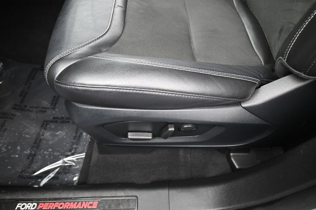 Used 2023 Ford Explorer ST AWD/4WD image 15
