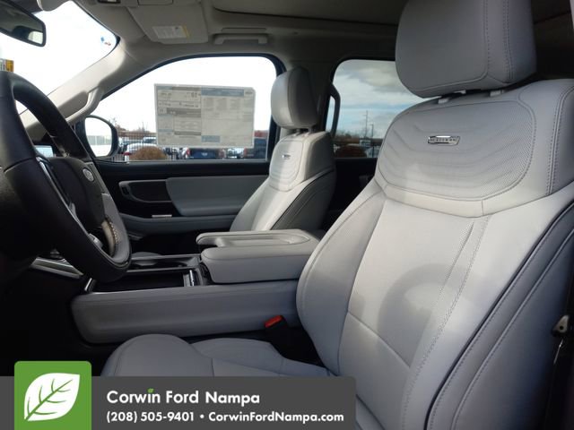 New 2025 Ford Expedition Max Platinum w/ Platinum Ultimate Package image 23