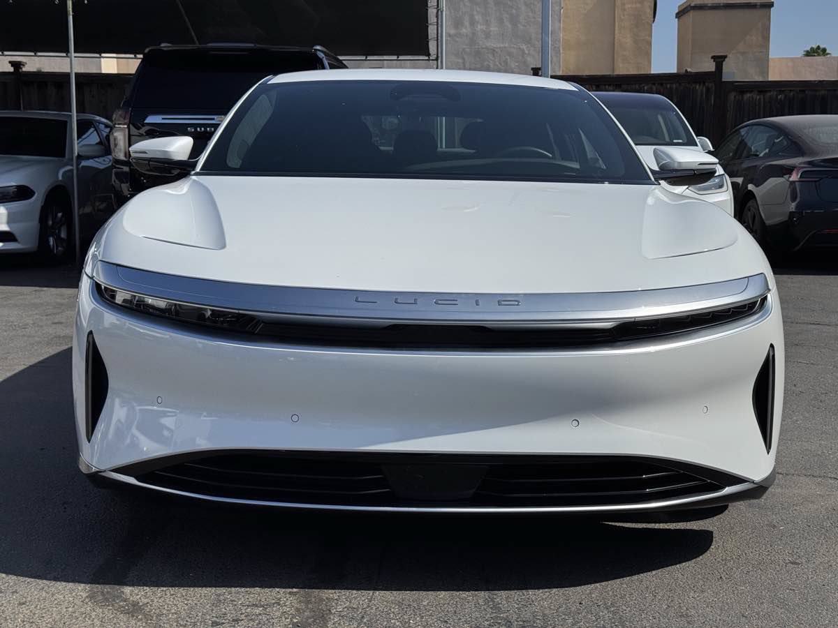 Used 2023 Lucid Air Pure AWD/4WD image 5