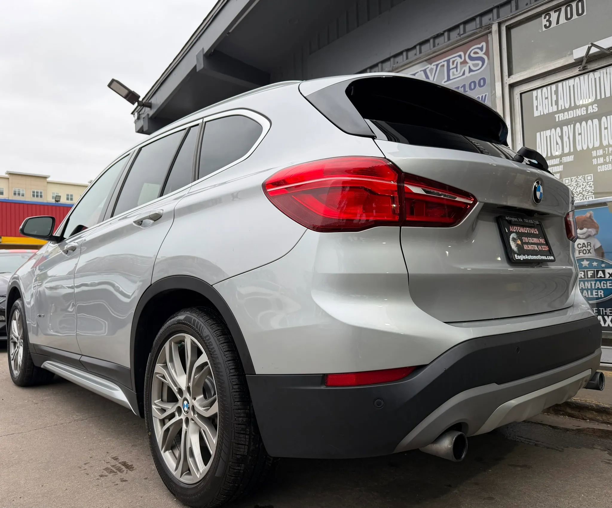 Used 2017 BMW X1 xDrive28i AWD/4WD image 5