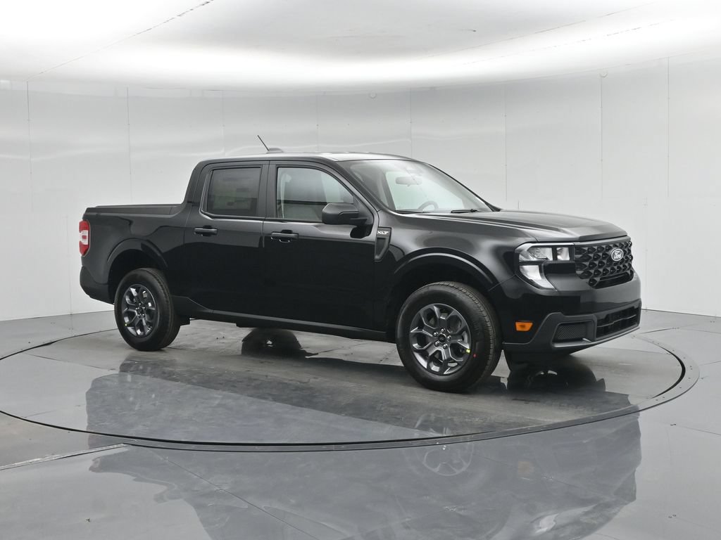 New 2026 Ford Maverick XLT FWD image 23