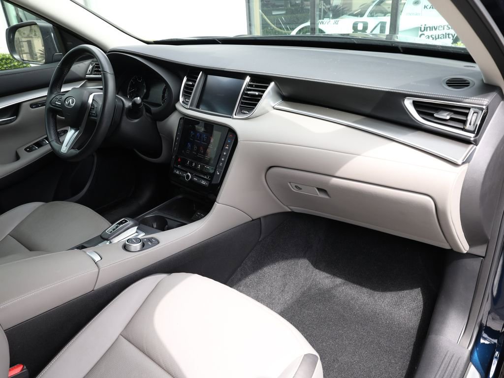 Certified 2023 INFINITI QX50 Luxe image 21