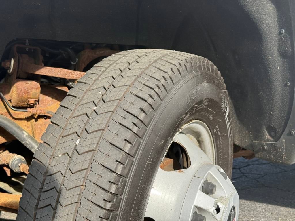 Used 2018 GMC Sierra 3500 4x4 Regular Cab w/ Sierra Convenience Package image 10