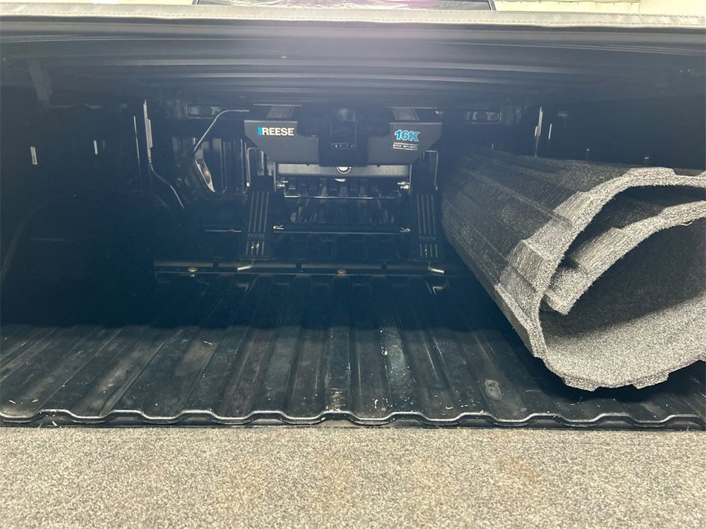 Used 2020 Chevrolet Silverado 2500 Custom w/ Custom Value Package image 21