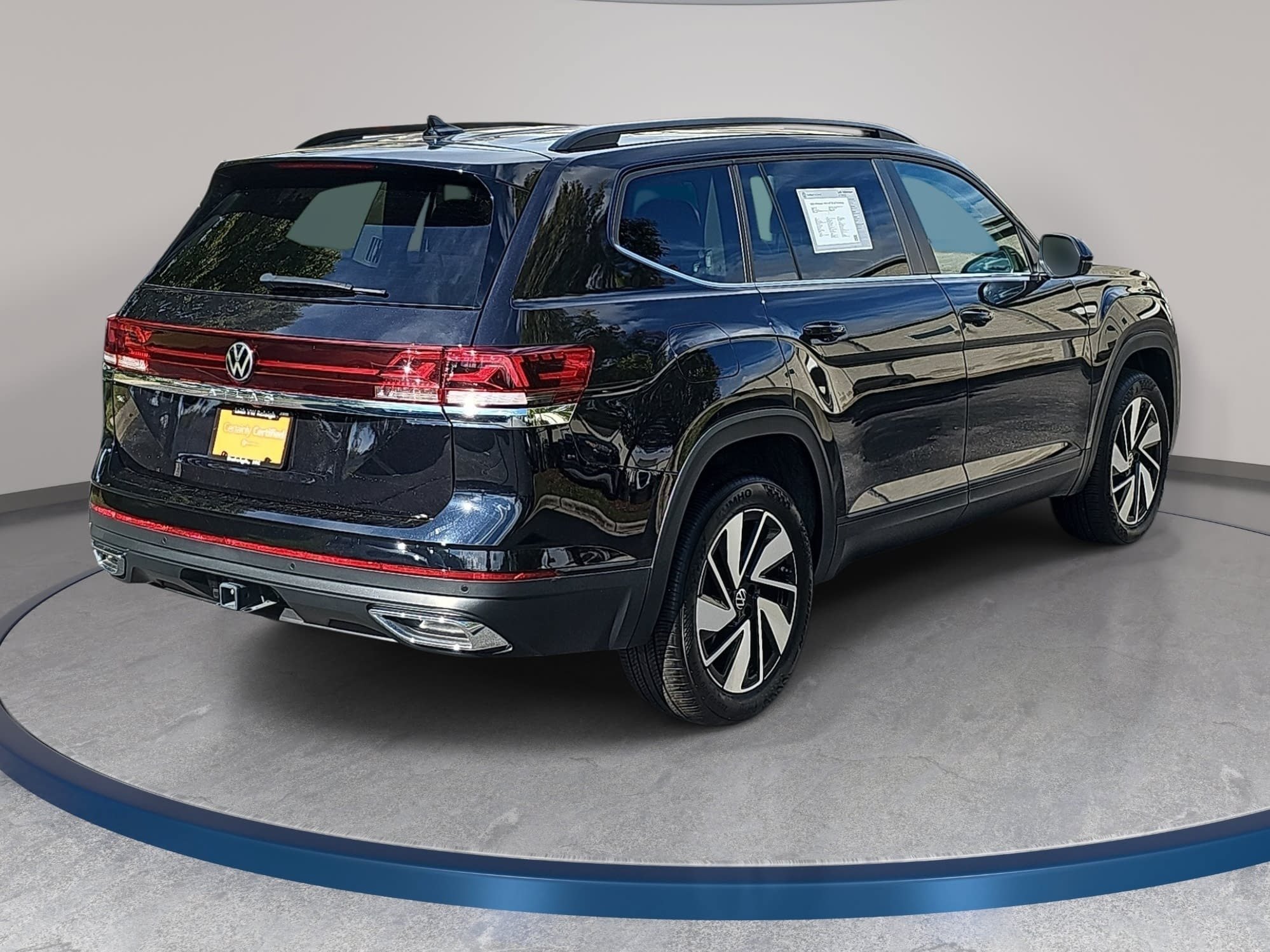 Certified 2026 Volkswagen Atlas SE w/ Panoramic Sunroof Package FWD image 5