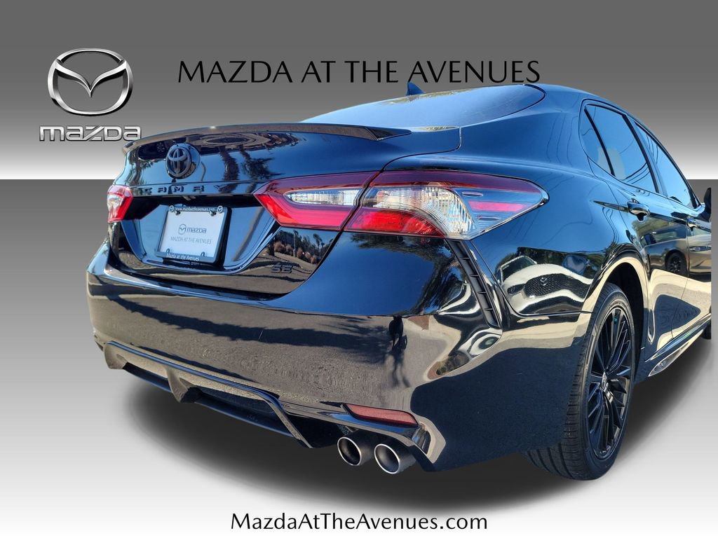 Used 2021 Toyota Camry SE w/ Convenience Package image 31