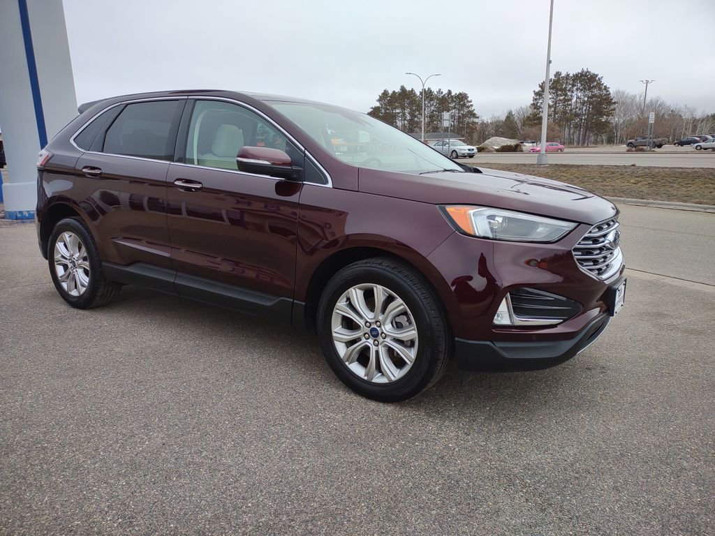 Used 2022 Ford Edge Titanium w/ Class II Trailer Tow Package image 7