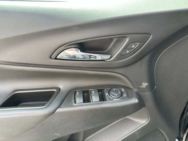 Certified 2023 Chevrolet Equinox LT image 3