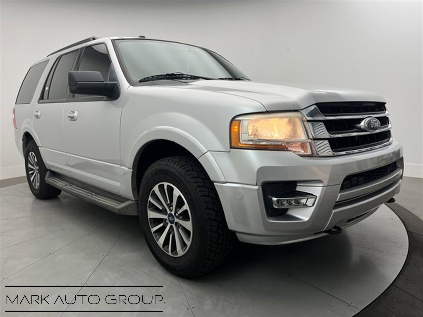 Used 2017 Ford Expedition XLT