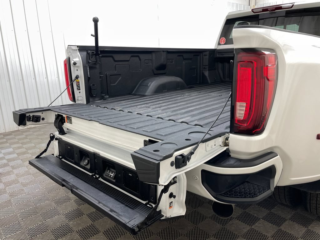 Certified 2023 GMC Sierra 3500 Denali w/ Denali Ultimate Package AWD/4WD image 51