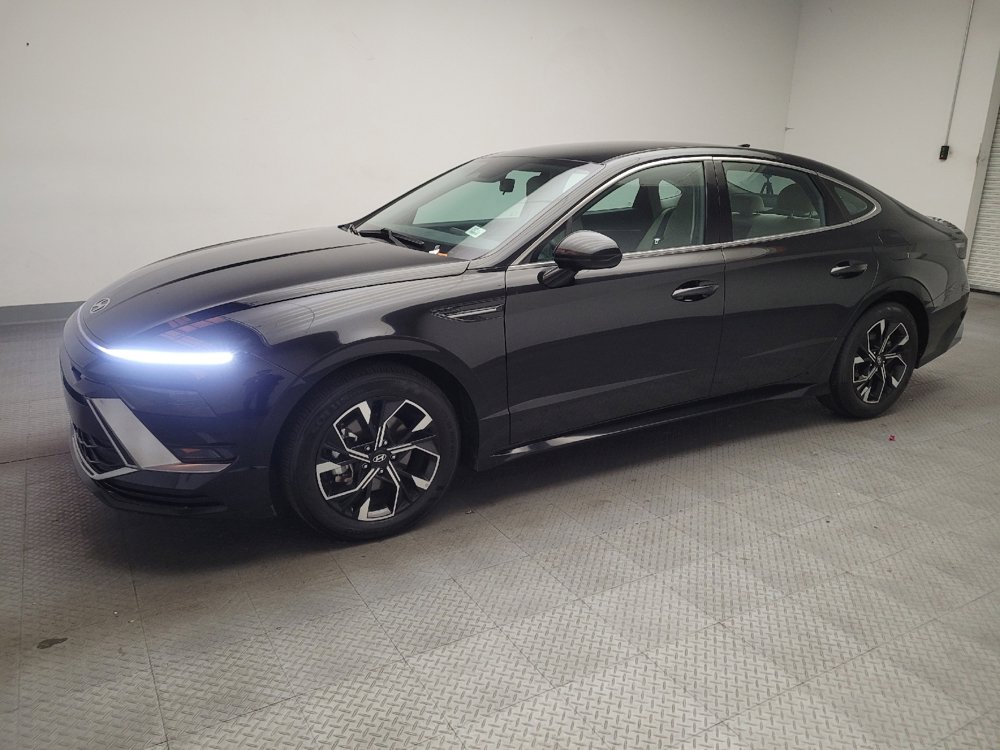 Used 2025 Hyundai Sonata SEL image 2