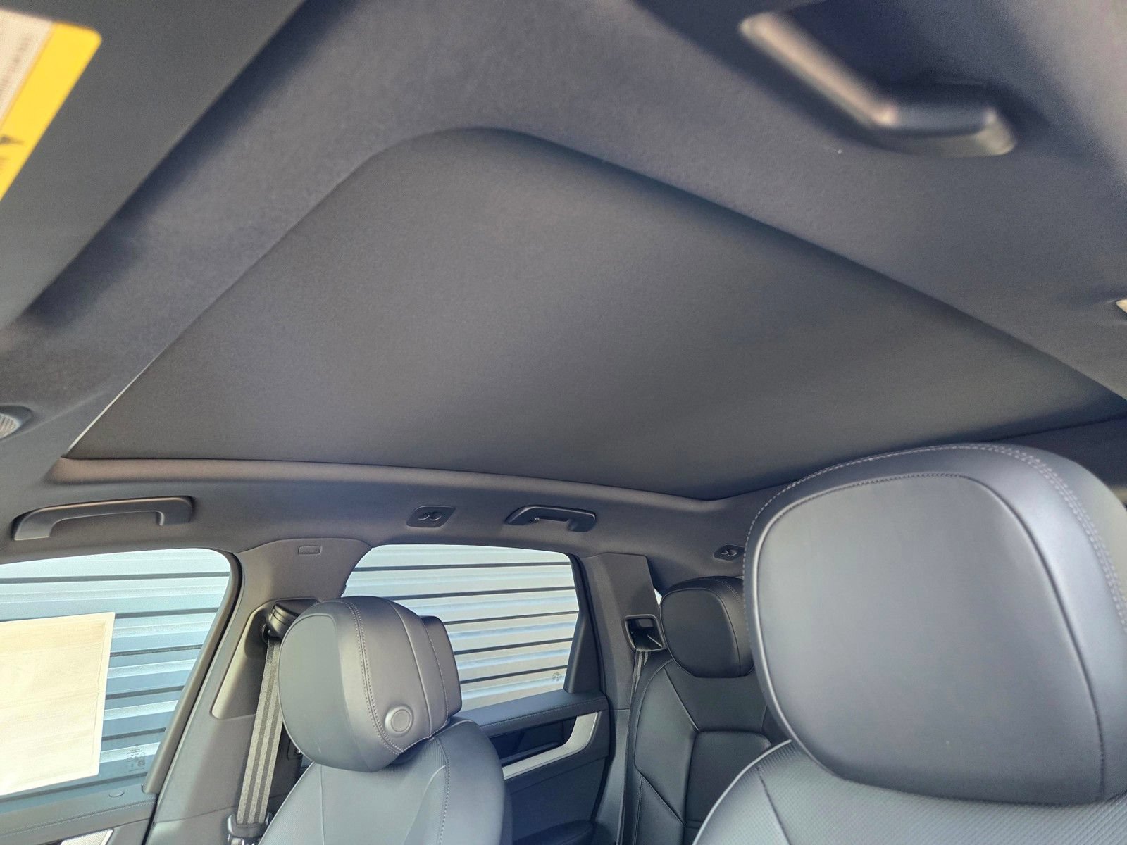 New 2025 Porsche Cayenne S AWD/4WD image 20
