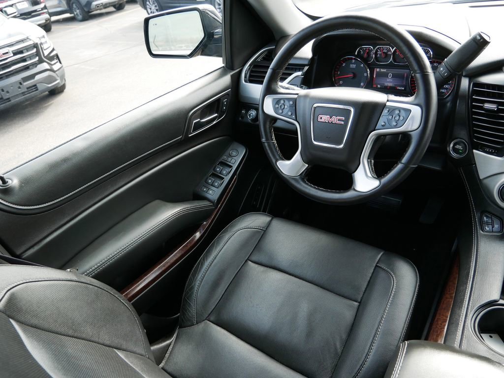 Used 2016 GMC Yukon SLT image 13