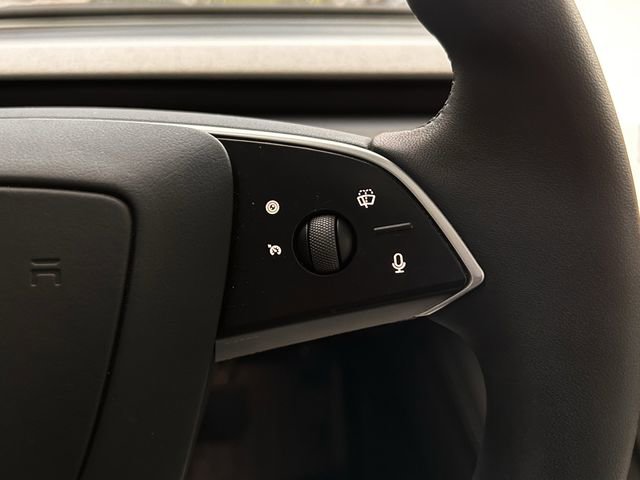 Used 2025 Tesla Model 3 Long Range image 15