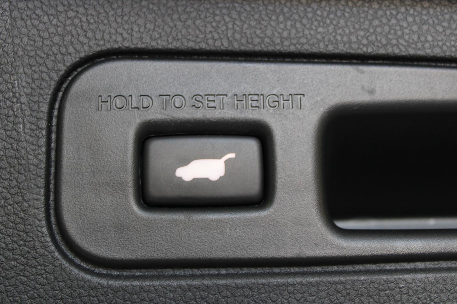 Used 2023 Honda Pilot EX-L image 31