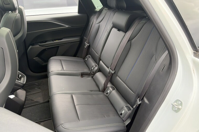 Used 2024 Cadillac Lyriq Sport AWD/4WD image 8