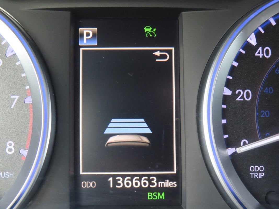 Used 2018 Toyota Highlander XLE image 20