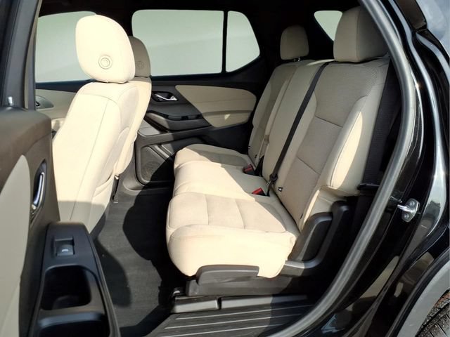Used 2023 Chevrolet Traverse LS w/ Safety Package AWD/4WD image 12
