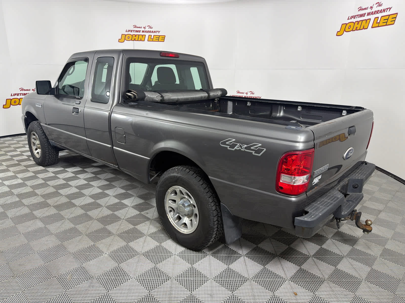 Used 2011 Ford Ranger XLT image 3
