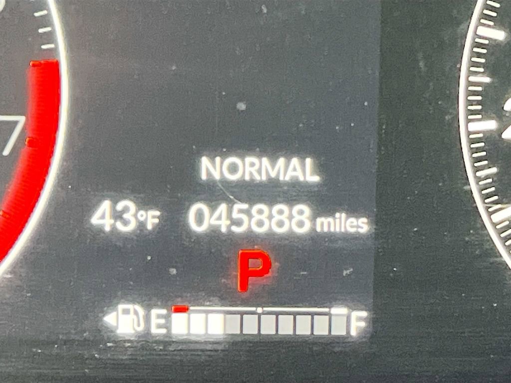 Used 2024 Honda Pilot Touring image 12