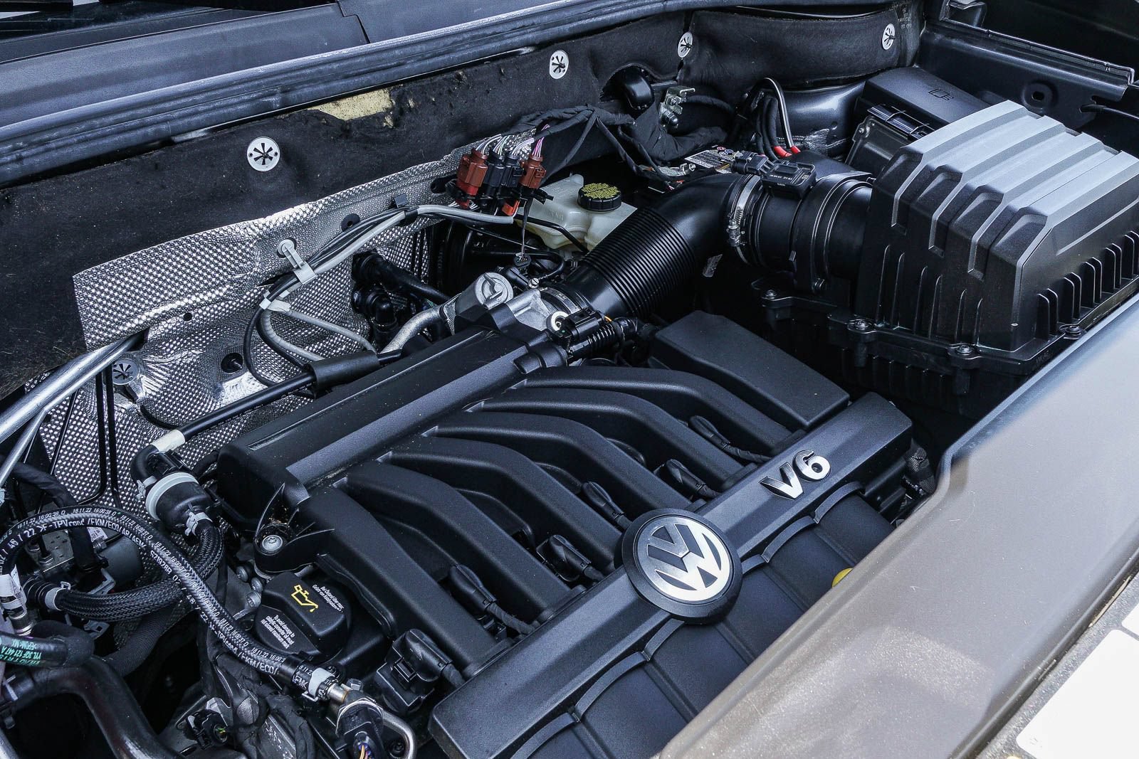 Certified 2023 Volkswagen Atlas Cross Sport SE FWD image 27