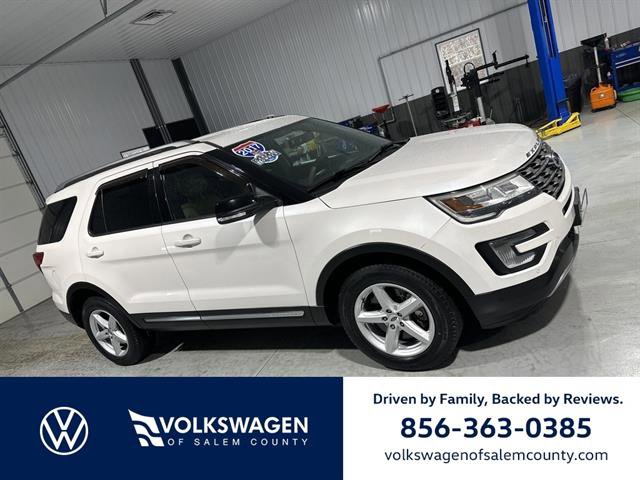 Used 2017 Ford Explorer XLT w/ Equipment Group 202A
