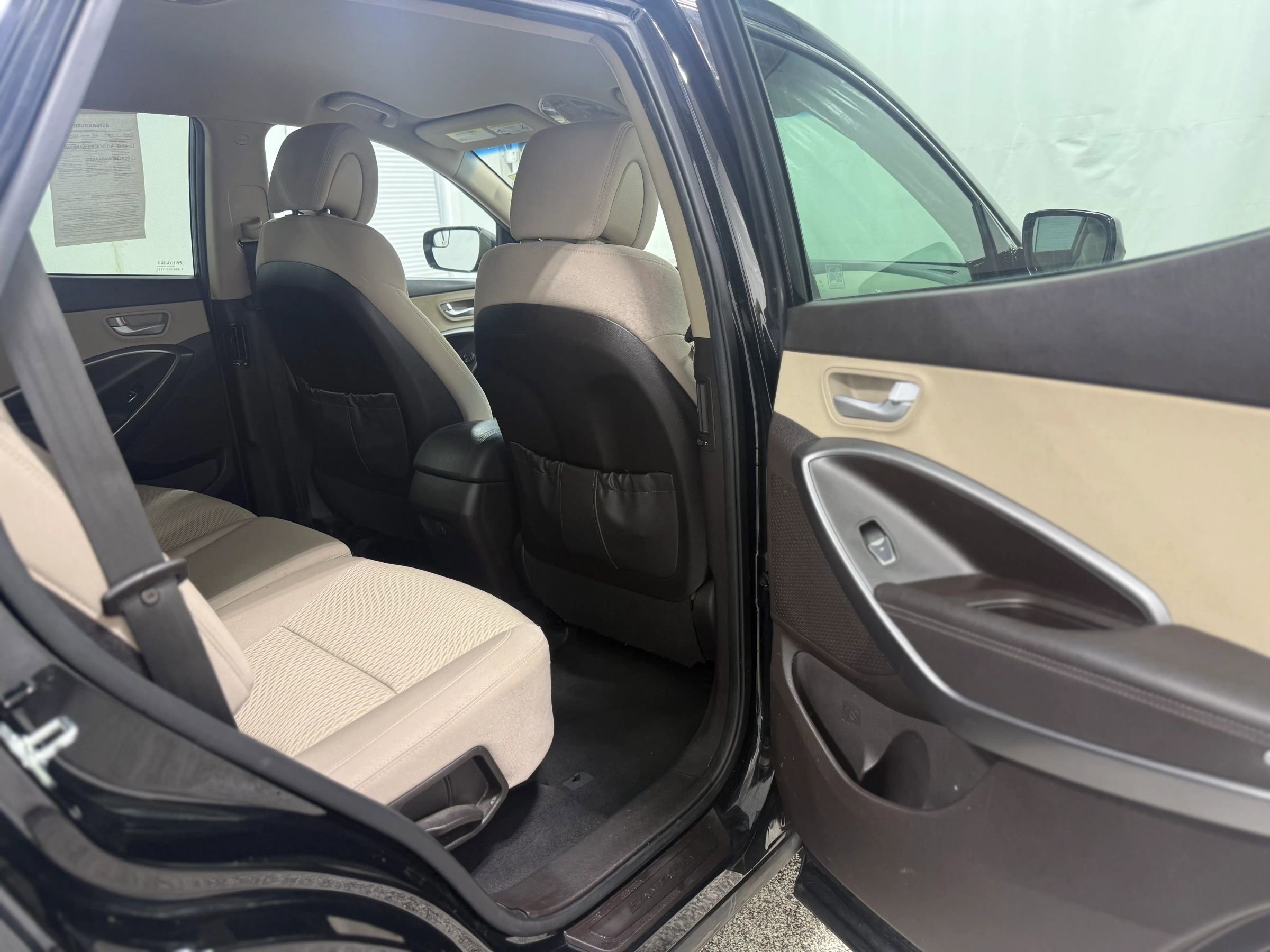 Used 2018 Hyundai Santa Fe Sport AWD/4WD image 27