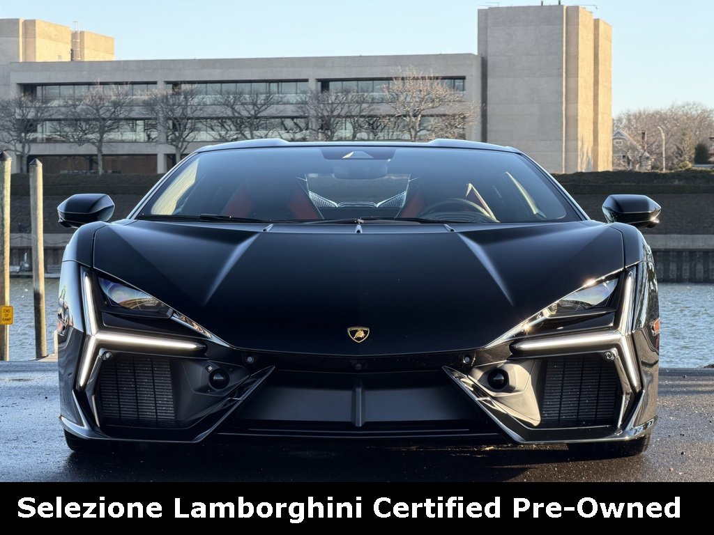 Used 2024 Lamborghini Revuelto image 8