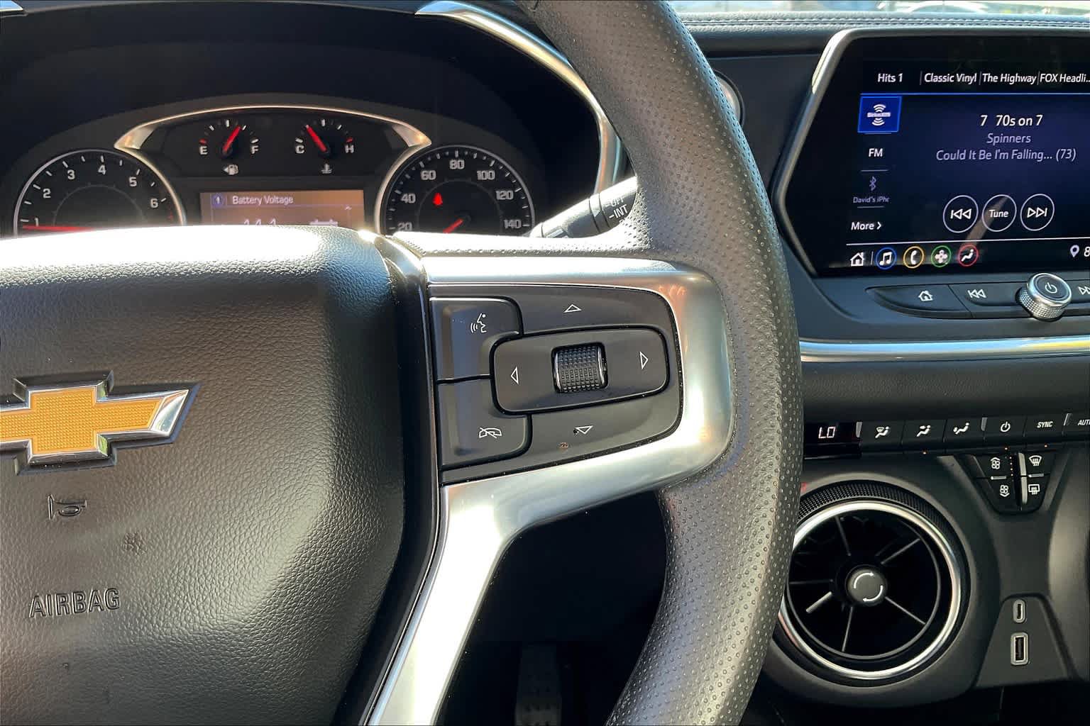 Used 2022 Chevrolet Blazer LT FWD image 19