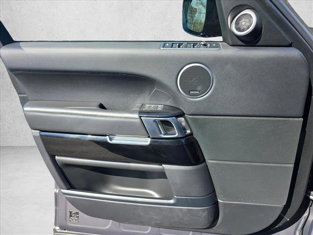 Used 2017 Land Rover Range Rover Long Wheelbase Supercharged image 26