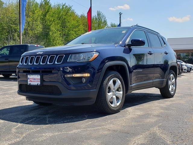 Used 2021 Jeep Compass Latitude w/ Convenience Group AWD/4WD image 3