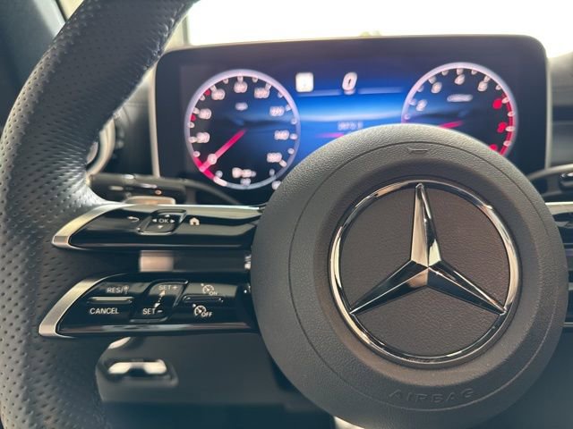 Used 2024 Mercedes-Benz CLE 450 4MATIC Coupe image 28