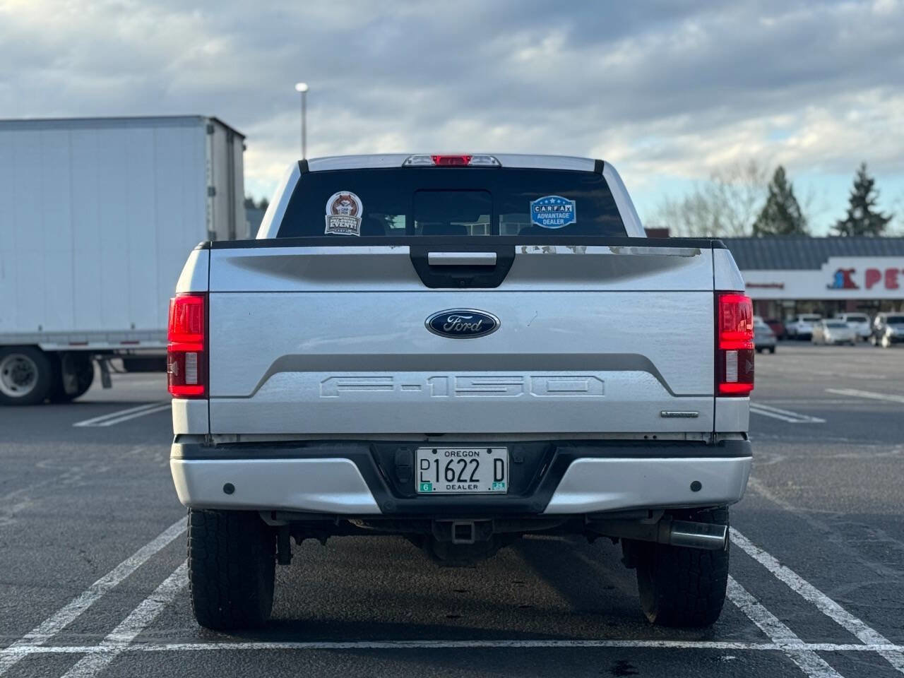 Used 2018 Ford F150 XLT w/ Equipment Group 302A Luxury image 10