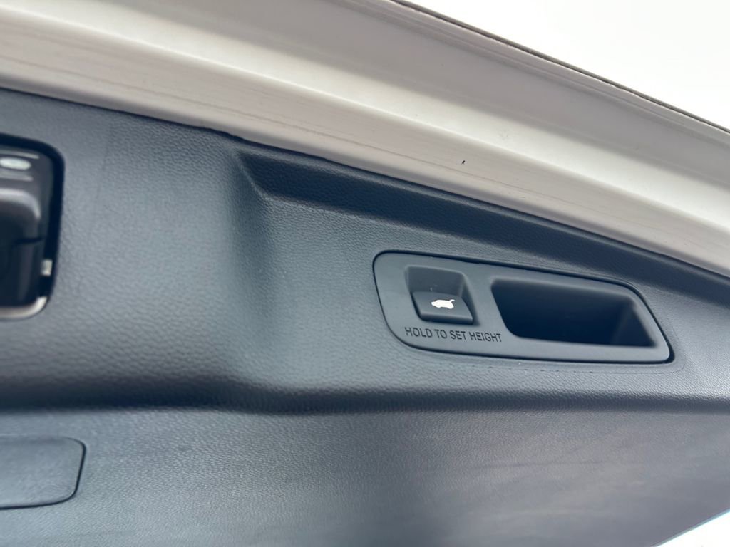 Certified 2023 Honda CR-V EX-L image 22