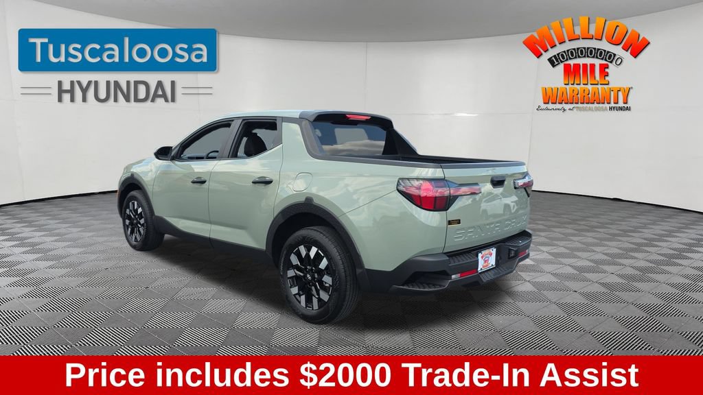 Used 2025 Hyundai Santa Cruz SE FWD image 5