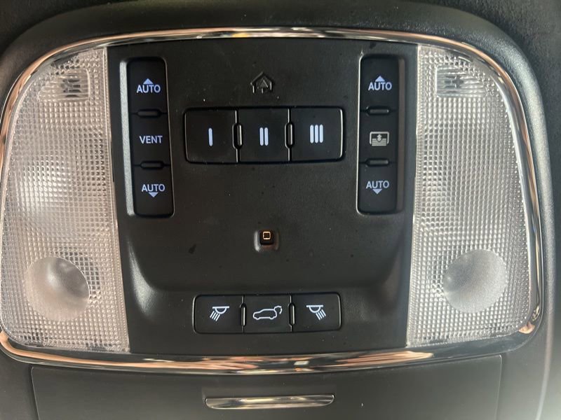 Used 2014 Jeep Grand Cherokee Summit AWD/4WD image 28