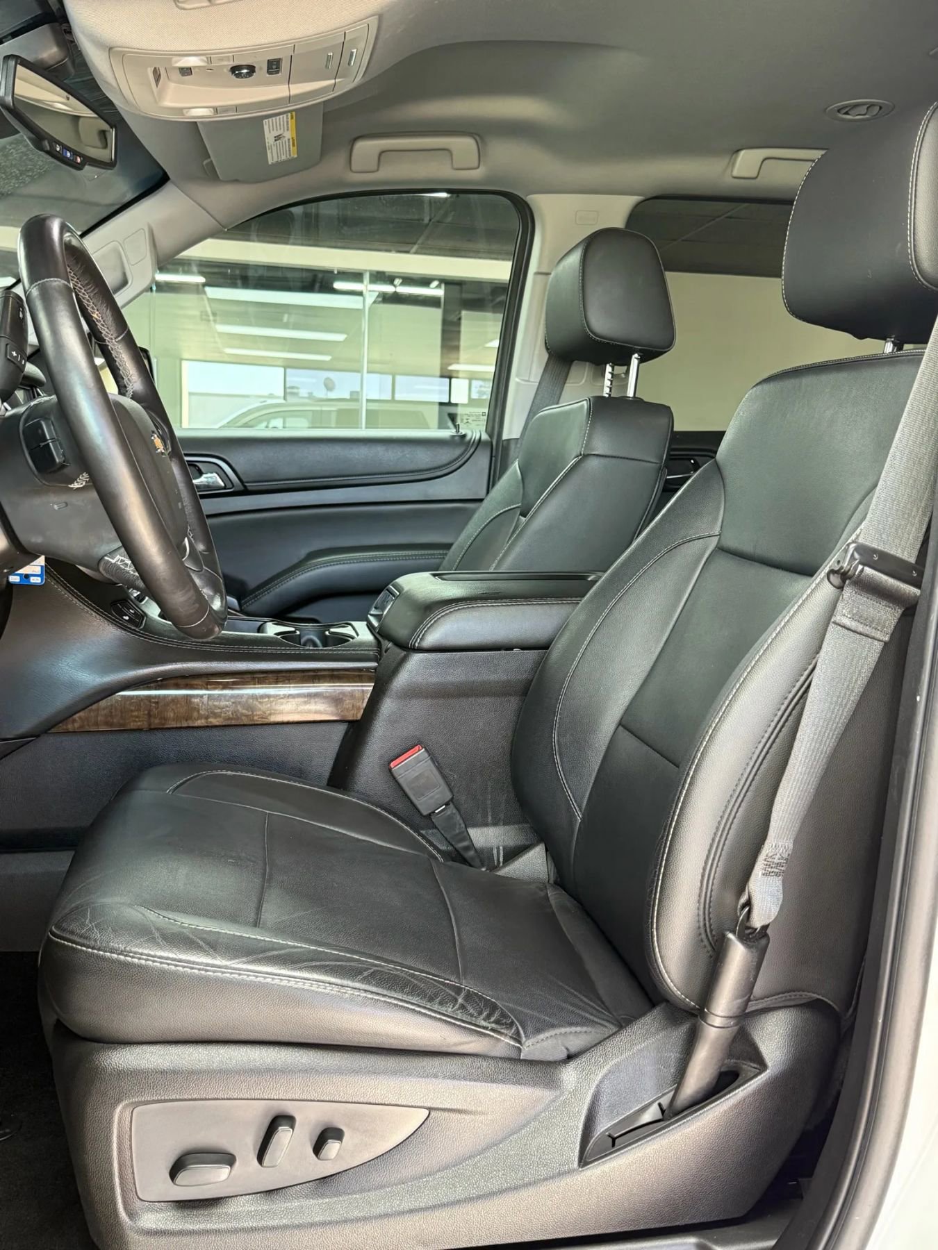 Used 2018 Chevrolet Tahoe LT image 14
