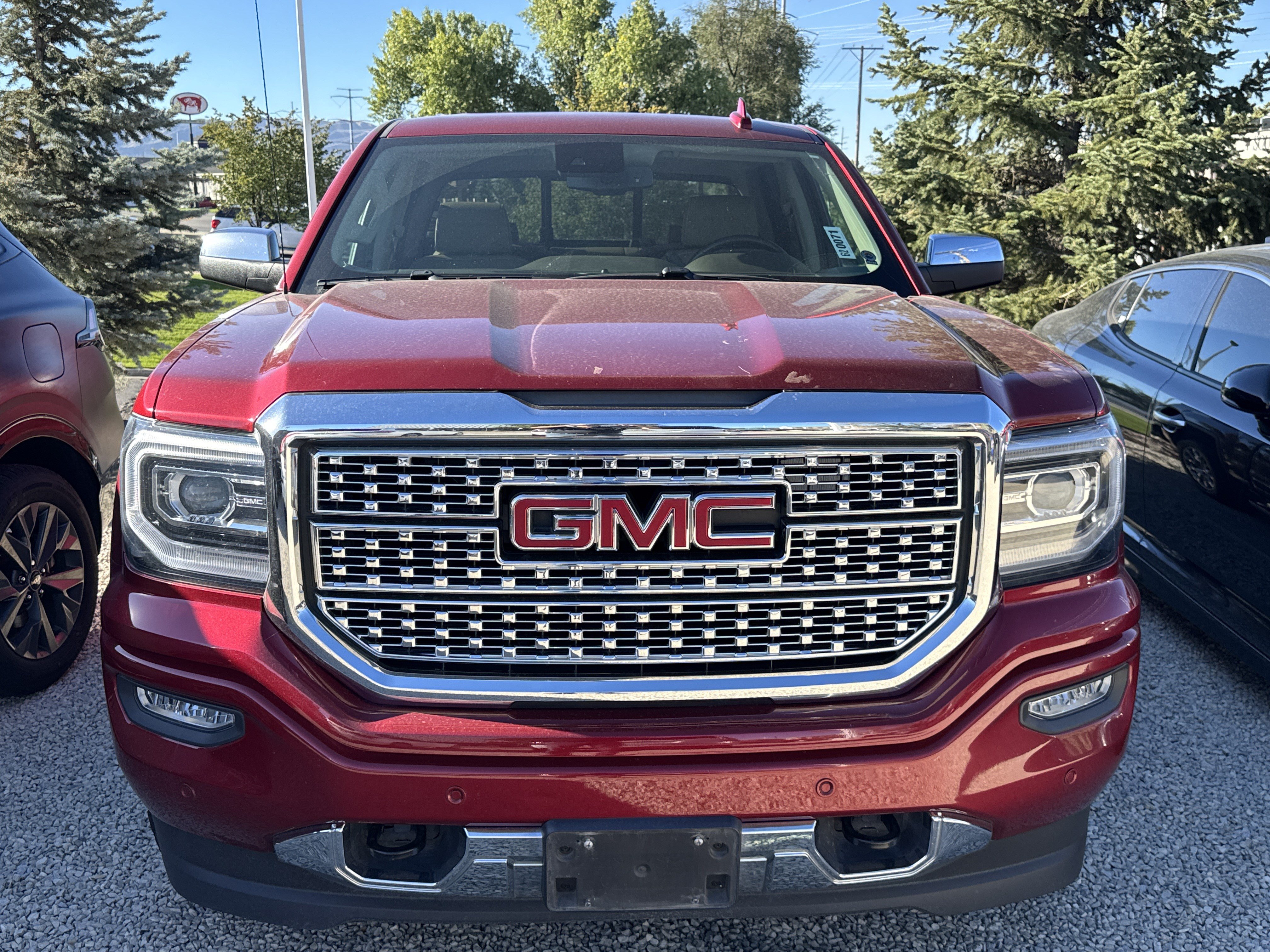 Used 2018 GMC Sierra 1500 Denali AWD/4WD image 4