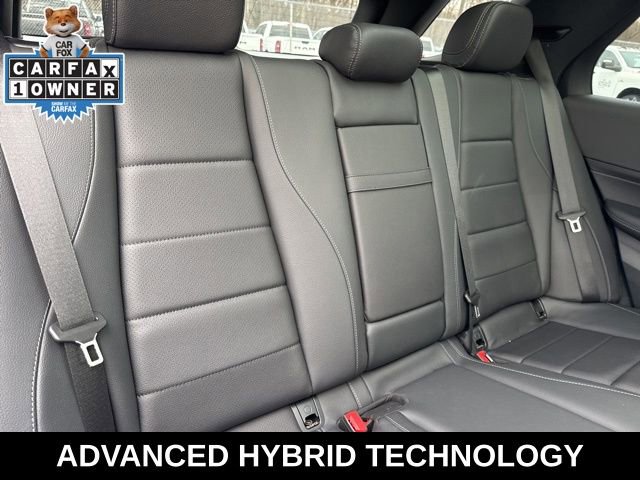 Used 2025 Mercedes-Benz GLE 450e 4MATIC w/ Winter Package image 25