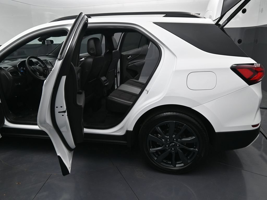 Certified 2024 Chevrolet Equinox RS AWD/4WD image 12