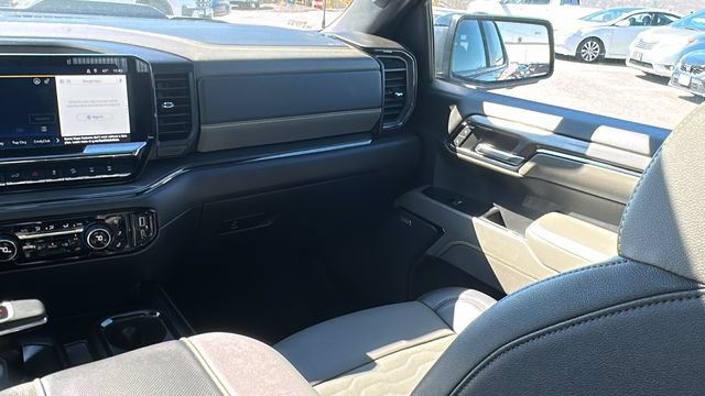 Used 2024 Chevrolet Silverado 1500 ZR2 w/ Technology Package AWD/4WD image 29