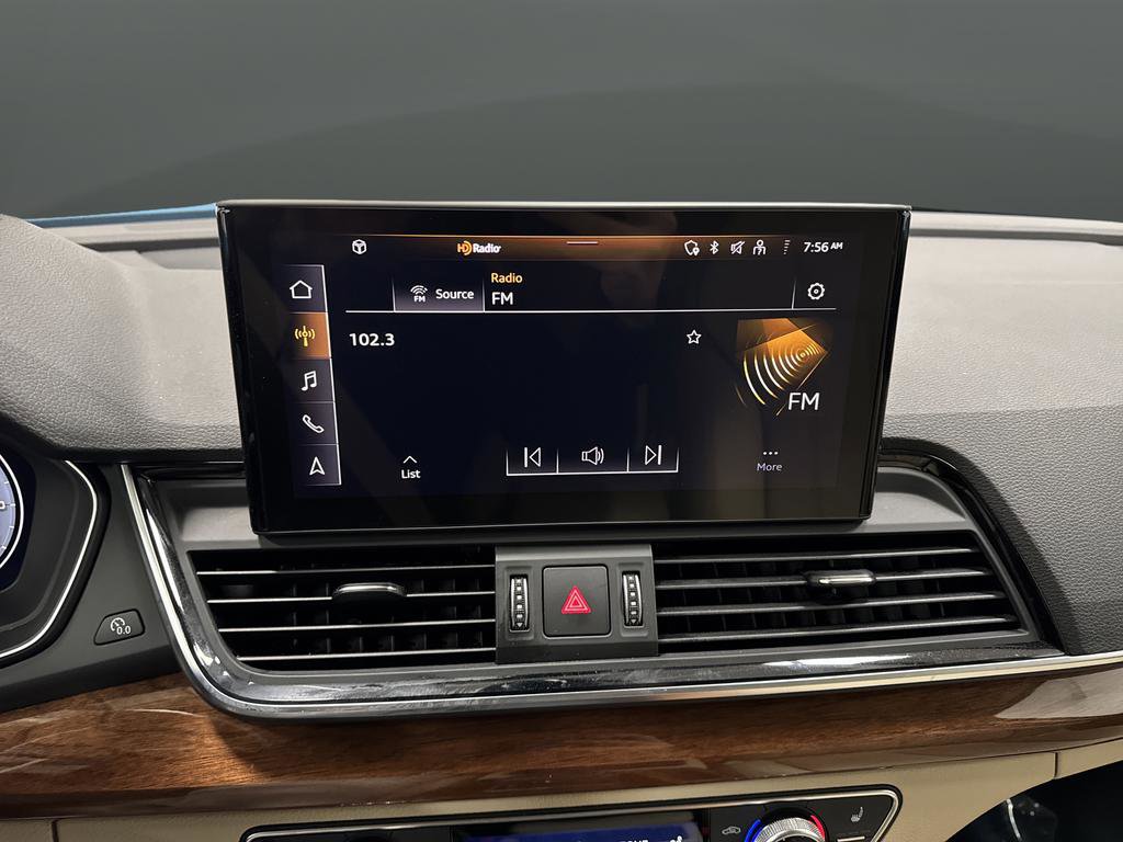 Used 2023 Audi Q5 e Premium Plus w/ Premium Plus Package image 19